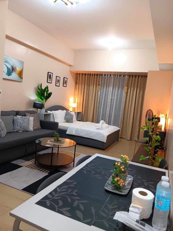 Studio Condo Building 81 Newport Boulevard Manilla Buitenkant foto