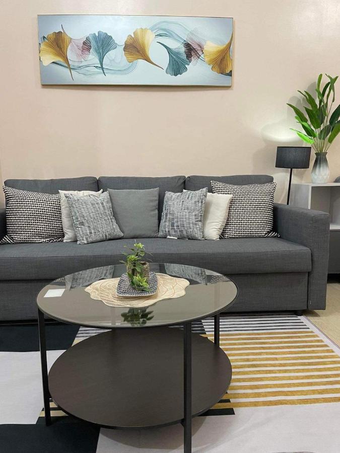 Studio Condo Building 81 Newport Boulevard Manilla Buitenkant foto